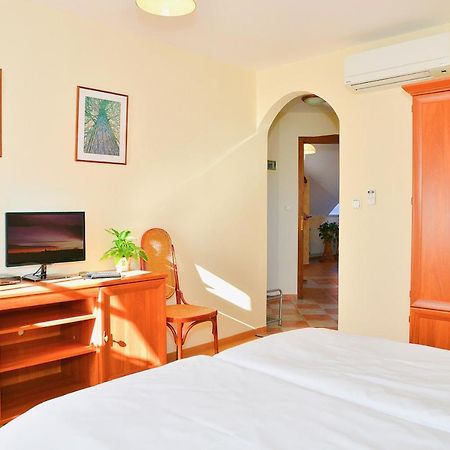 Bed and Breakfast Nyerges Vendegfogado Hegykő Zewnętrze zdjęcie
