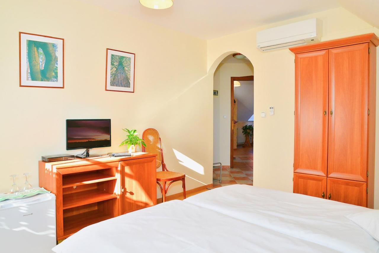 Bed and Breakfast Nyerges Vendegfogado Hegykő Zewnętrze zdjęcie